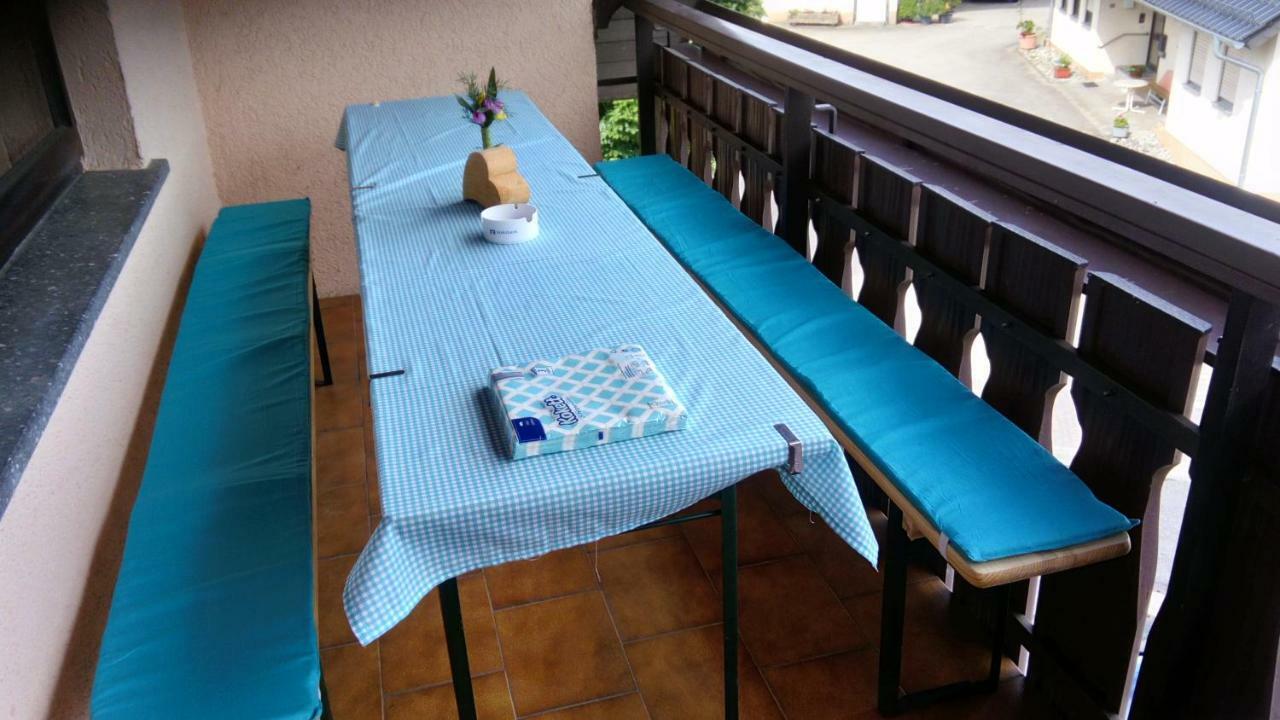 Bea'S Monteurzimmer Seckach Екстериор снимка